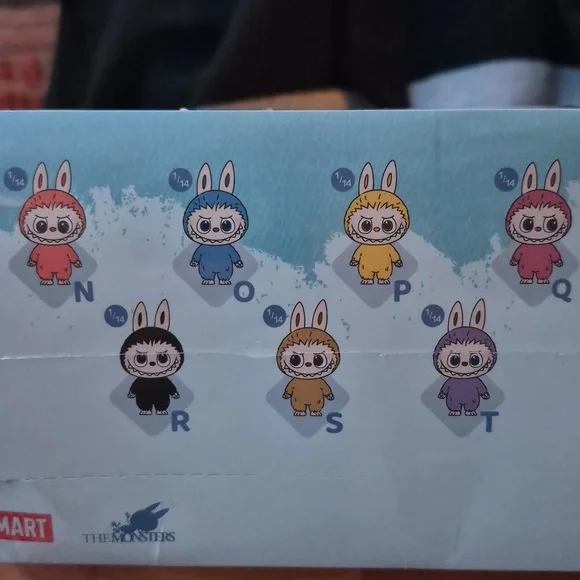 100% Authentic Pop Mart Pin for Love Vinyl Plush Pendants - Picture 5 of 7